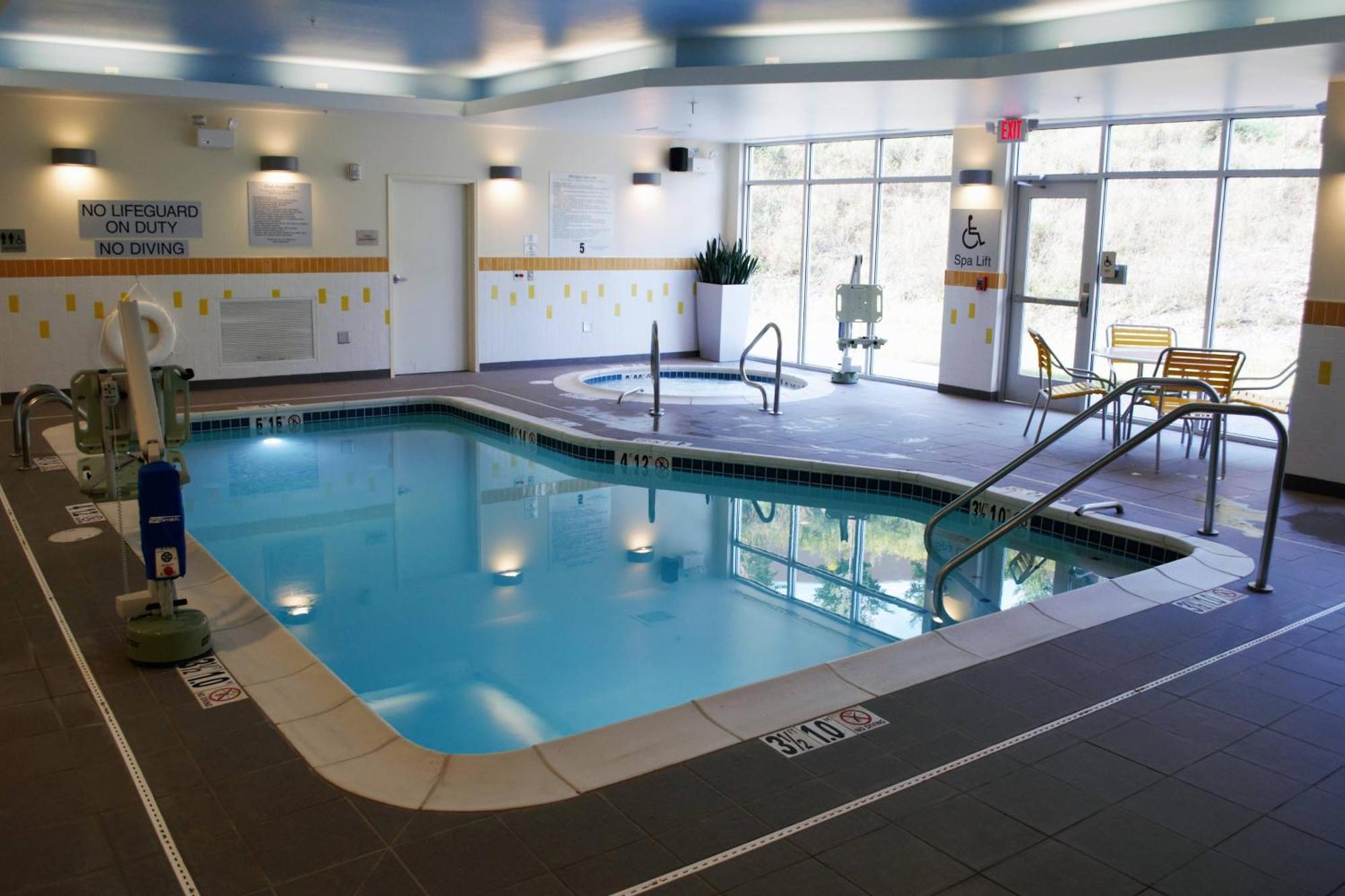Fairfield Inn & Suites By Marriott Stroudsburg Bartonsville/Poconos Ngoại thất bức ảnh
