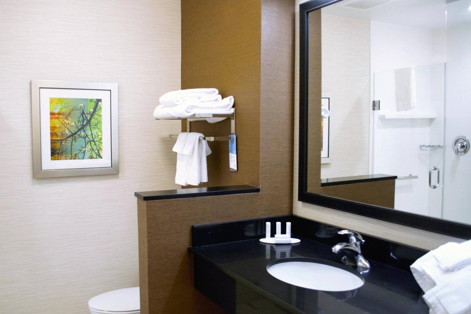 Fairfield Inn & Suites By Marriott Stroudsburg Bartonsville/Poconos Ngoại thất bức ảnh